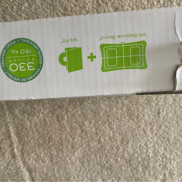 New in box Wii Fit - Picture 6 of 9